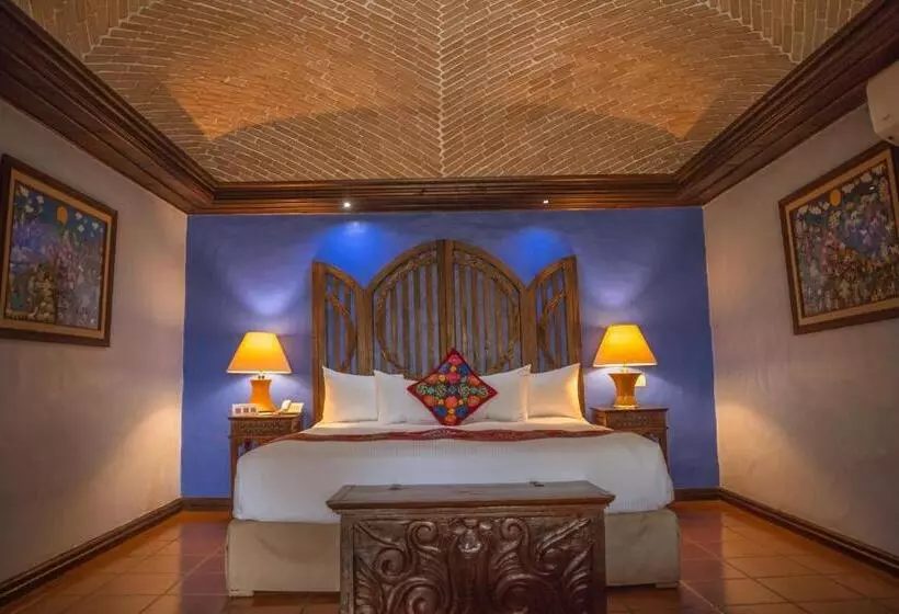 سوییت جونیور, Villa Montaña Hotel & Spa