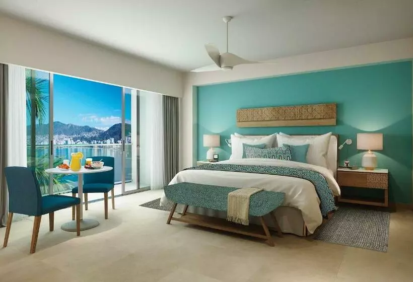 キングサイズベッド、ビュー付きデラックスルーム, Dreams Acapulco Resorts & Spa   All Inclusive