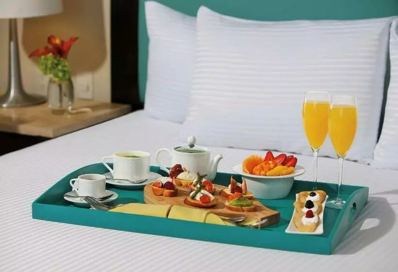 キングサイズベッドのジュニアスイート, Dreams Acapulco Resorts & Spa   All Inclusive