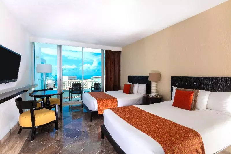 اتاق سوپریور با چشم‌انداز دریا, Krystal Grand® Cancún - All Inclusive