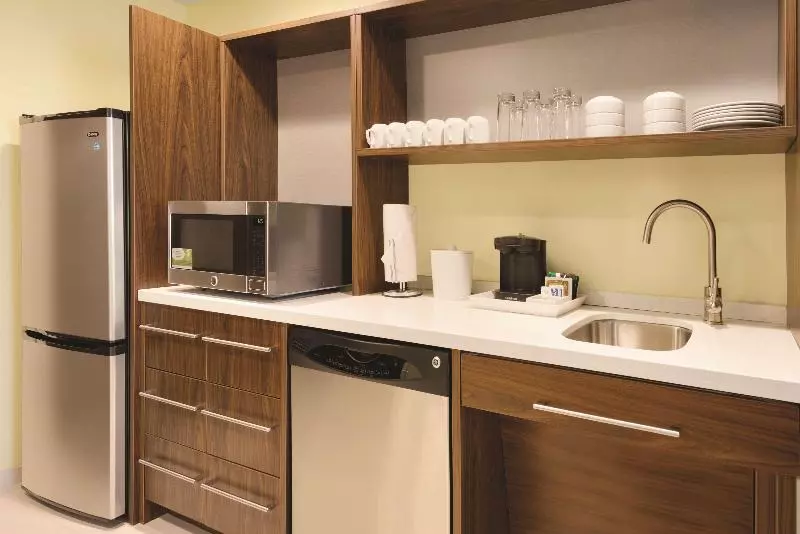 اتاق سوپریور با تخت بزرگ, Krystal Grand® Cancún - All Inclusive