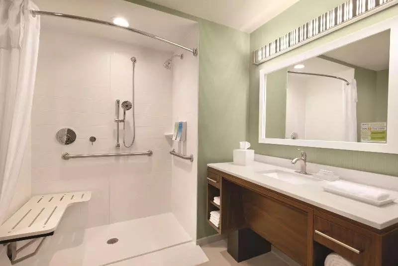 اتاق سوپریور با تخت بزرگ, Krystal Grand® Cancún - All Inclusive