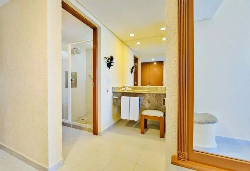 اتاق پرمیوم با چشم‌انداز دریا, Occidental Tucancún - All Inclusive
