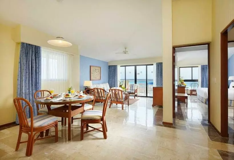 سوئیت پریمیوم با چشم‌انداز دریا, Occidental Tucancún - All Inclusive