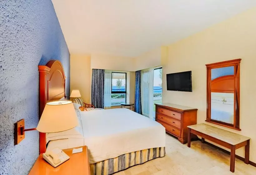 سوئیت پریمیوم با چشم‌انداز دریا, Occidental Tucancún - All Inclusive