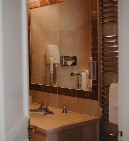 اتاق استاندارد, Boutique Hotel De Doelen