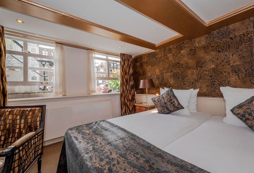 Classic Room, Ambassade