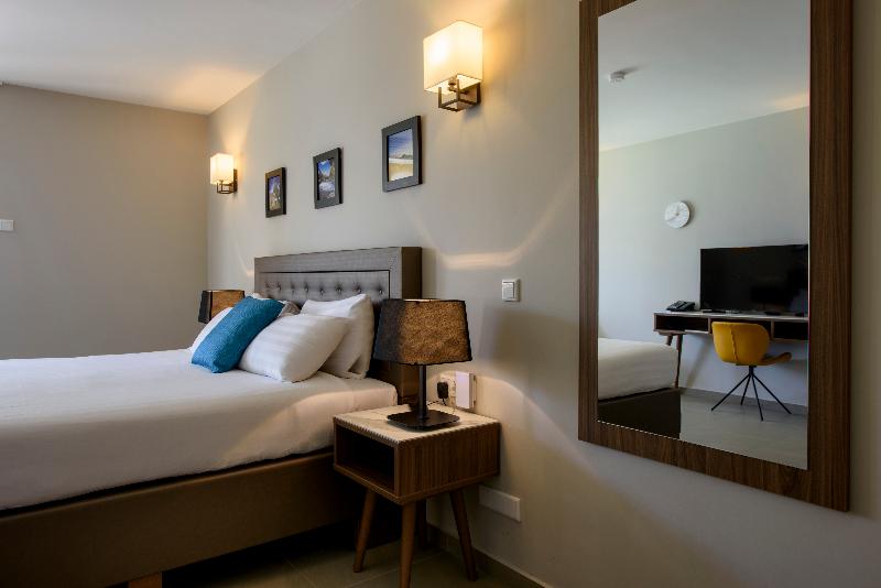 اتاق استاندارد با چشمانداز دریا, Curacao Avila Beach