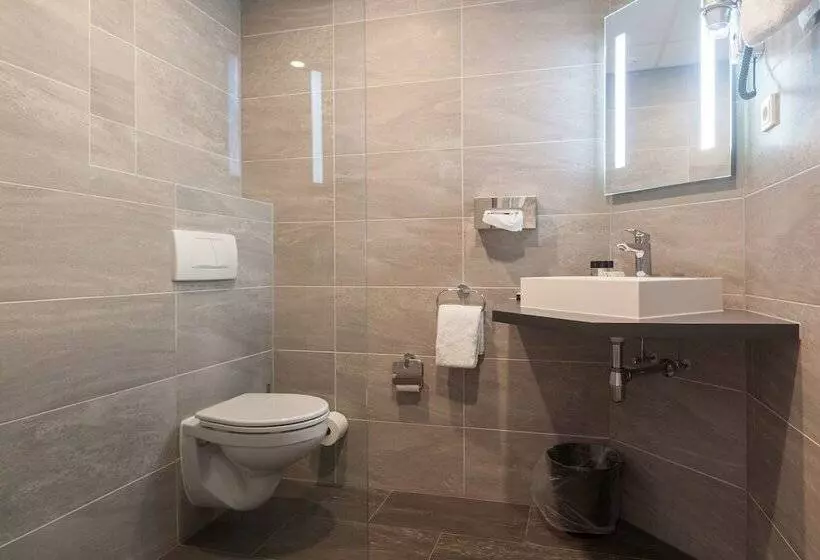 コンフォートルーム, Best Western Hotel Baars
