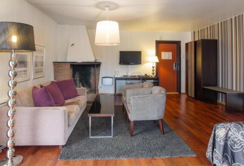 Полулюкс Кровать Кинг, Best Western Plus Gyldenlove Hotell