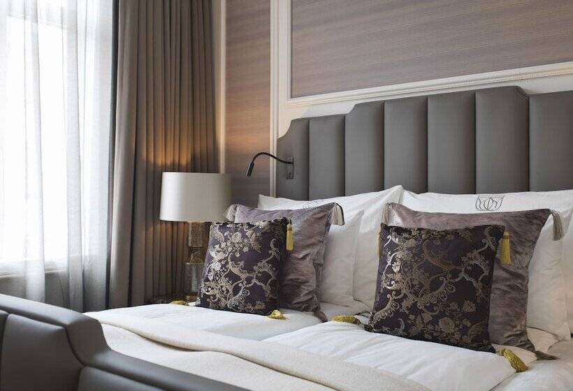 디럭스 룸, Britannia