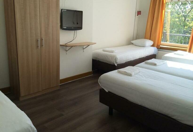 اتاق خانوادگی, Sphinx