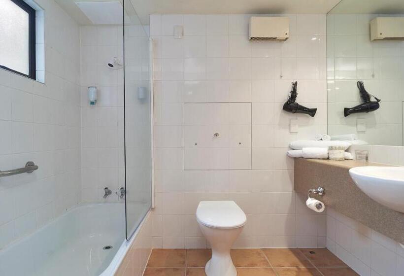 استودیوی استاندارد, Carlton Mill