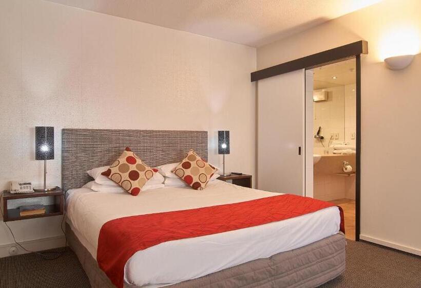 استودیوی استاندارد, Carlton Mill