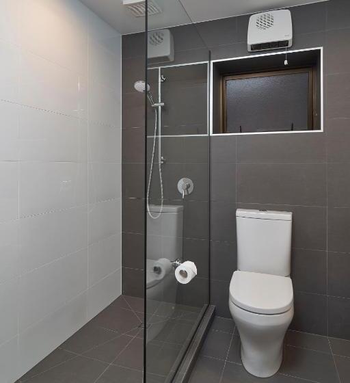 استودیو استاندارد با تخت کینگ, Carlton Mill