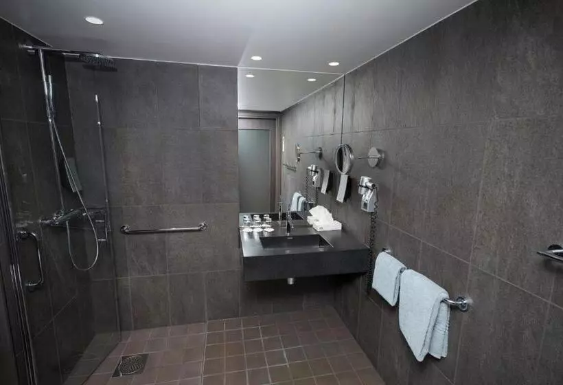 اتاق استاندارد, Clarion Hotel Admiral
