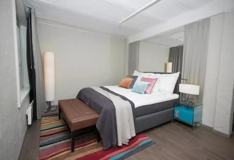 اتاق استاندارد, Clarion Hotel Admiral