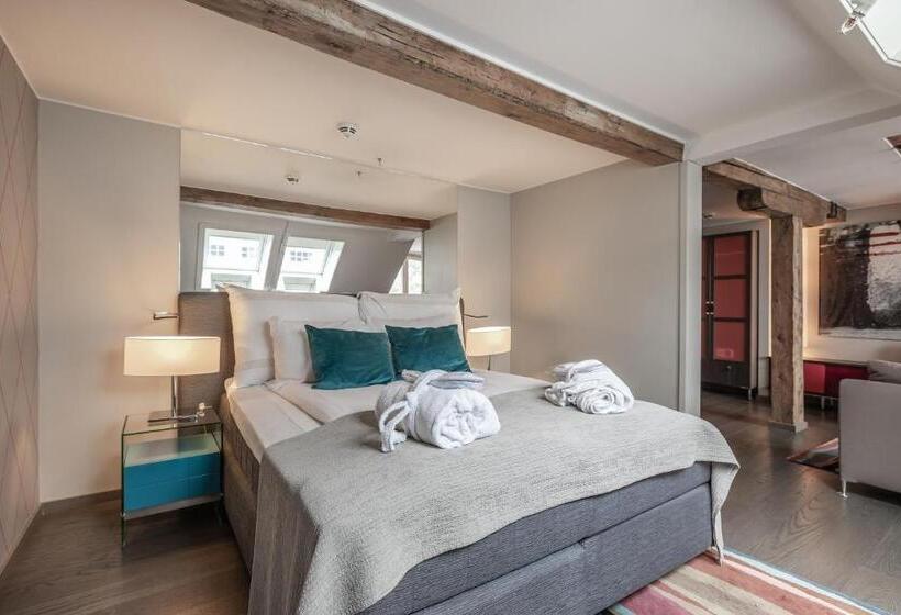 חדר סופריור, Clarion Hotel Admiral