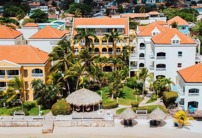 اتاق لوکس, Curacao Avila Beach