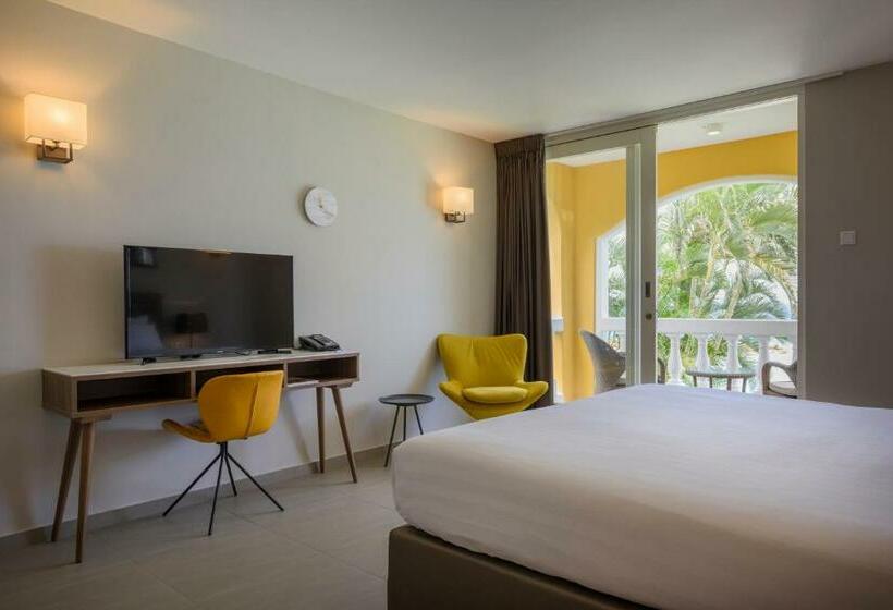 اتاق لوکس, Curacao Avila Beach