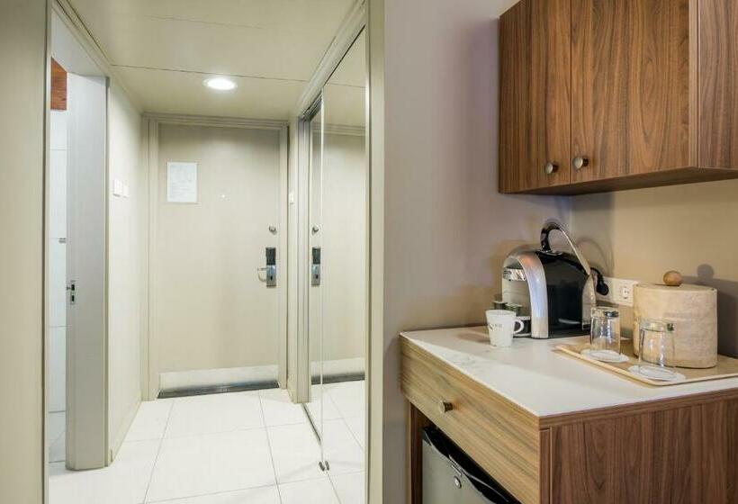 اتاق استاندارد با چشمانداز دریا, Curacao Avila Beach