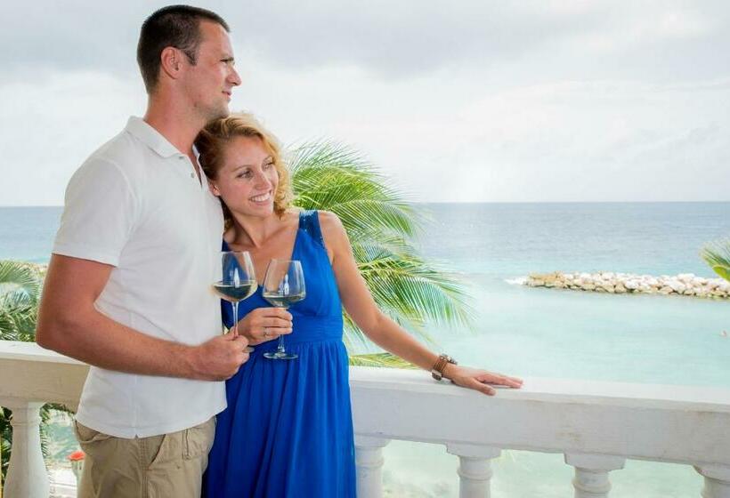 اتاق استاندارد با چشم‌انداز دریا, Curacao Avila Beach