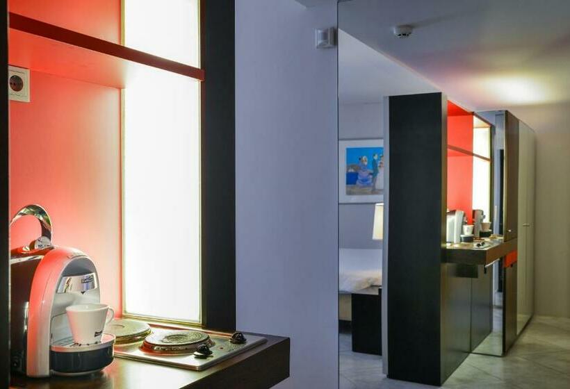 اتاق استاندارد, Curacao Avila Beach