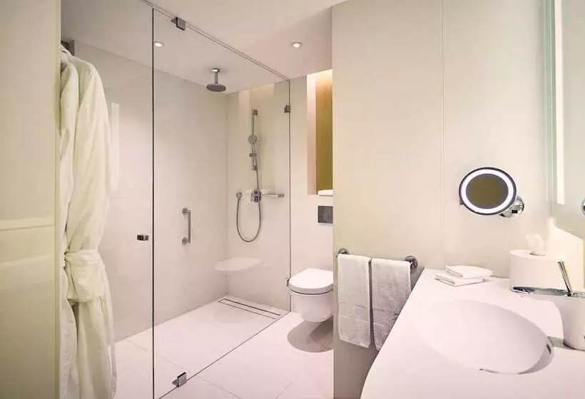 シングルデラックスルーム, Hilton Amsterdam Airport Schiphol