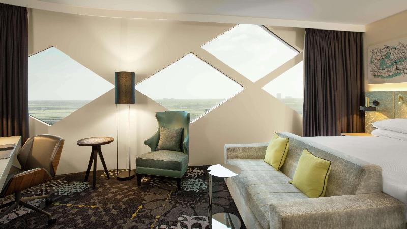 스탠다드 룸 킹사이즈 침대, Hilton Amsterdam Airport Schiphol