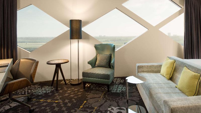 스탠다드 룸 킹사이즈 침대, Hilton Amsterdam Airport Schiphol
