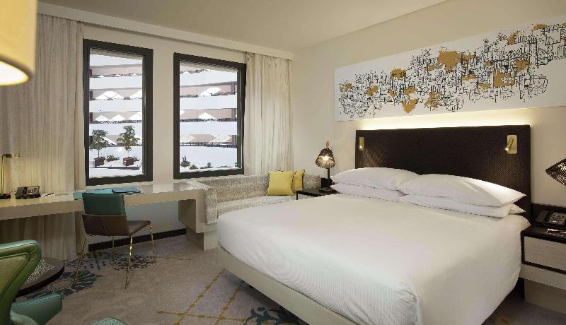 스탠다드 룸 킹사이즈 침대, Hilton Amsterdam Airport Schiphol