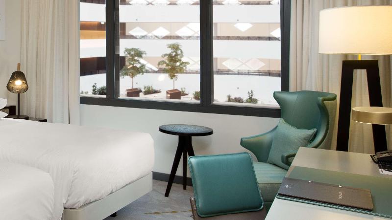 이그제큐티브 룸, Hilton Amsterdam Airport Schiphol