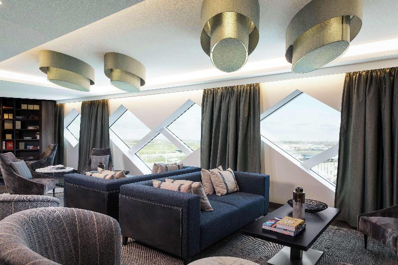 이그제큐티브 룸, Hilton Amsterdam Airport Schiphol