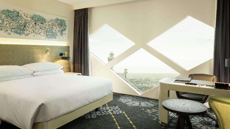 Номер Deluxe, Hilton Amsterdam Airport Schiphol