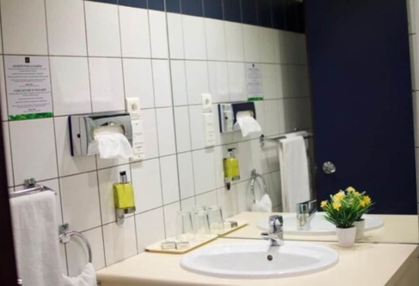 اتاق لوکس, Le Paris