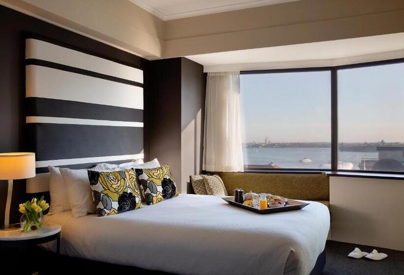 스탠다드 룸 킹사이즈 침대, Mövenpick Hotel Auckland