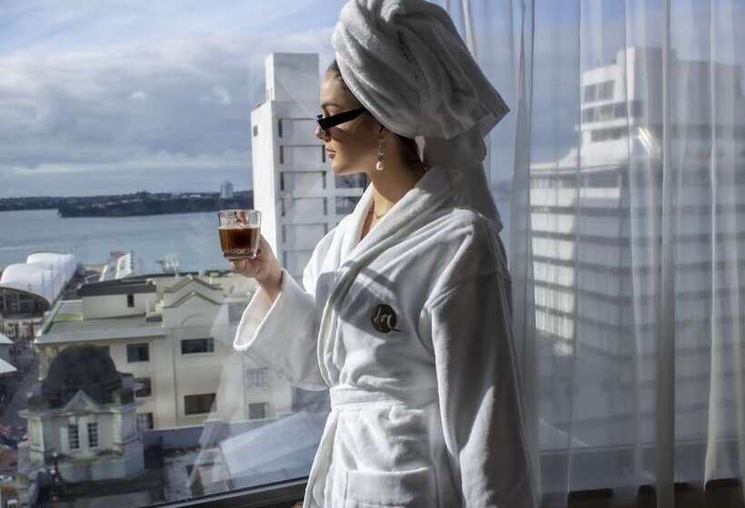 디럭스 룸 바다 전망, Mövenpick Hotel Auckland