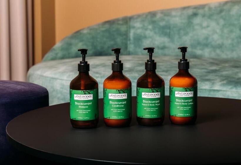 غرفة قياسية سرير كينج, Naumi  Auckland Airport