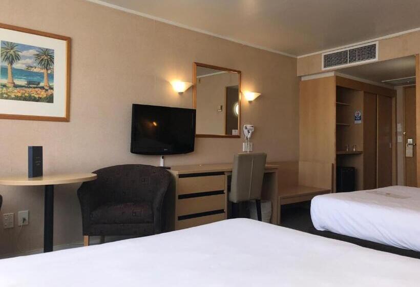 غرفة إقتصادية, Naumi  Auckland Airport