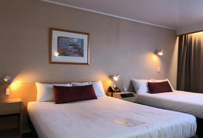 غرفة إقتصادية, Naumi  Auckland Airport