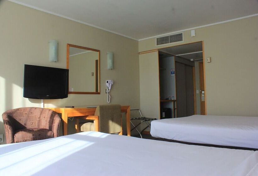 غرفة إقتصادية, Naumi  Auckland Airport