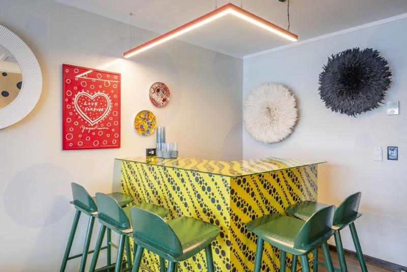 جناح, Naumi  Auckland Airport