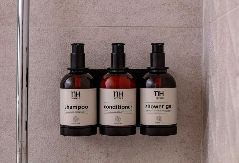 سوییت جونیور, NH Amsterdam Schiller