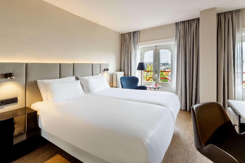 수피리어 트리플 룸, NH Amsterdam Schiller