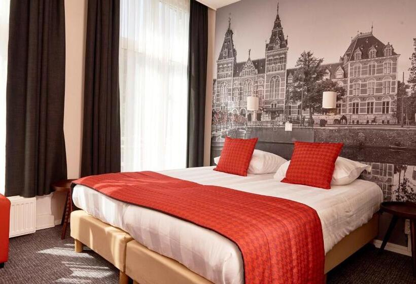 اتاق استاندارد سه نفره, Prinsen