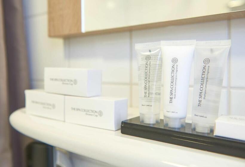 اتاق استاندارد سه نفره, Prinsen