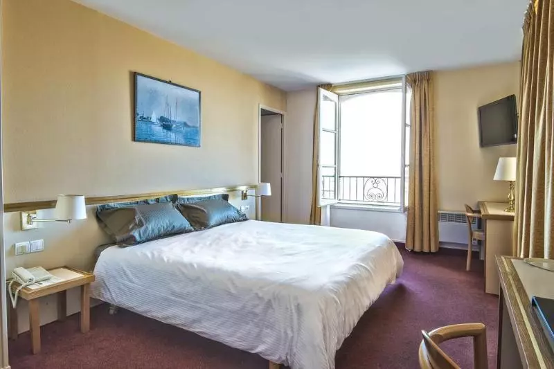 اتاق استاندارد چهار تخته, A&o Rotterdam City