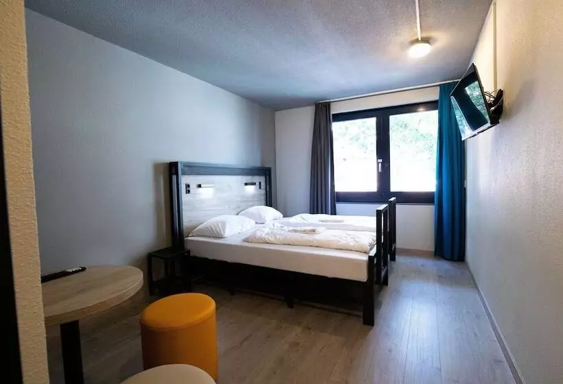 اتاق استاندارد یک نفره, A&o Rotterdam City