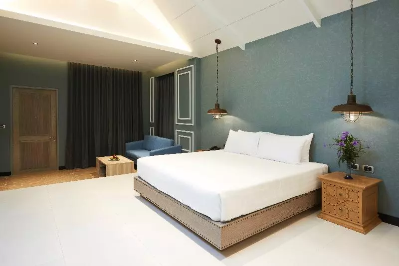 استودیوی لوکس, Simpson Bay Resort Marina & Spa