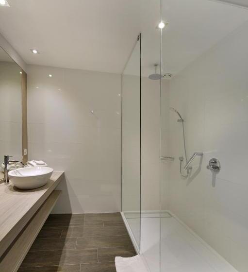 디럭스 룸, Van Der Valk Hotel Tiel